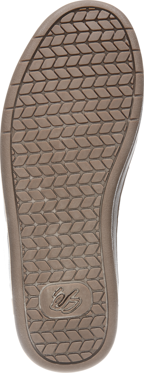 Skate shoe sole with hexagonal grip pattern and éS branding, highlighting durability and skateability of the ACCEL OG X ARTO model.