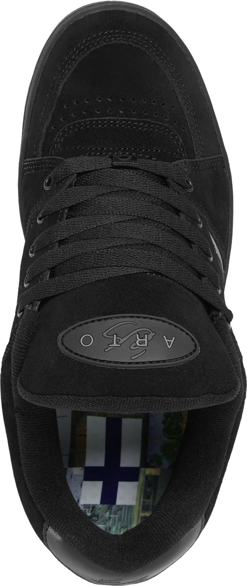 Black ACCEL OG X ARTO skate shoe with Arto branding and durable suede upper, featuring a unique insole design inspired by early 2000s.