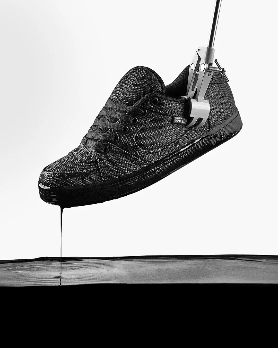 Accel X Kevlar Black – Skate Shoe | éS Skateboarding EU Low-Top Shoe eS Footwear Sneakers Skate Style OG Premium