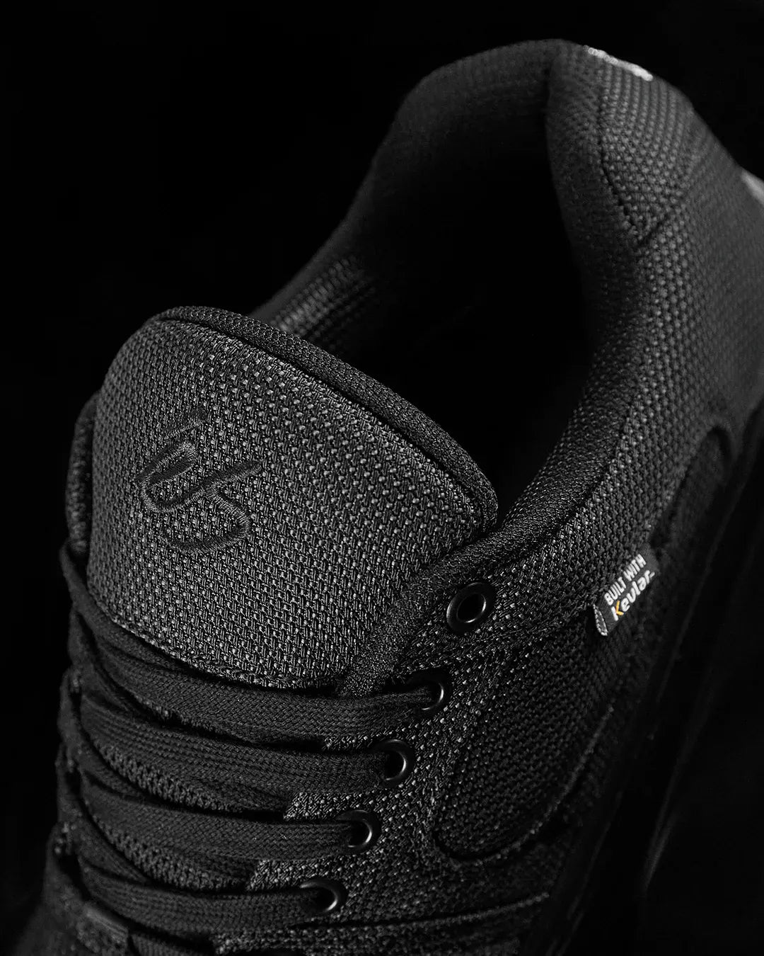 Accel X Kevlar Black – Skate Shoe | éS Skateboarding EU Low-Top Shoe eS Footwear Sneakers Skate Style OG Premium